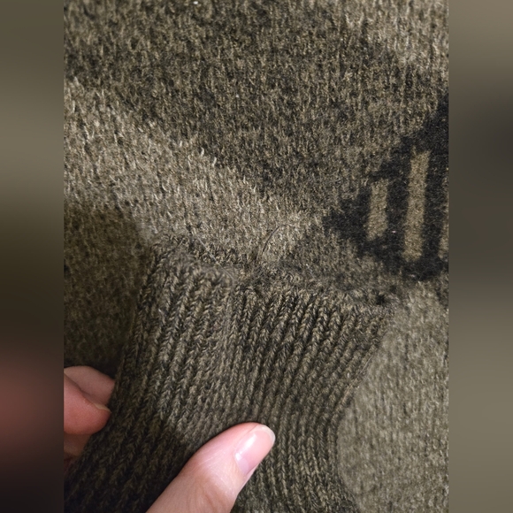 Rare Vintage Giorgio Armani 100% Wool Sweater - Picture 8 of 8